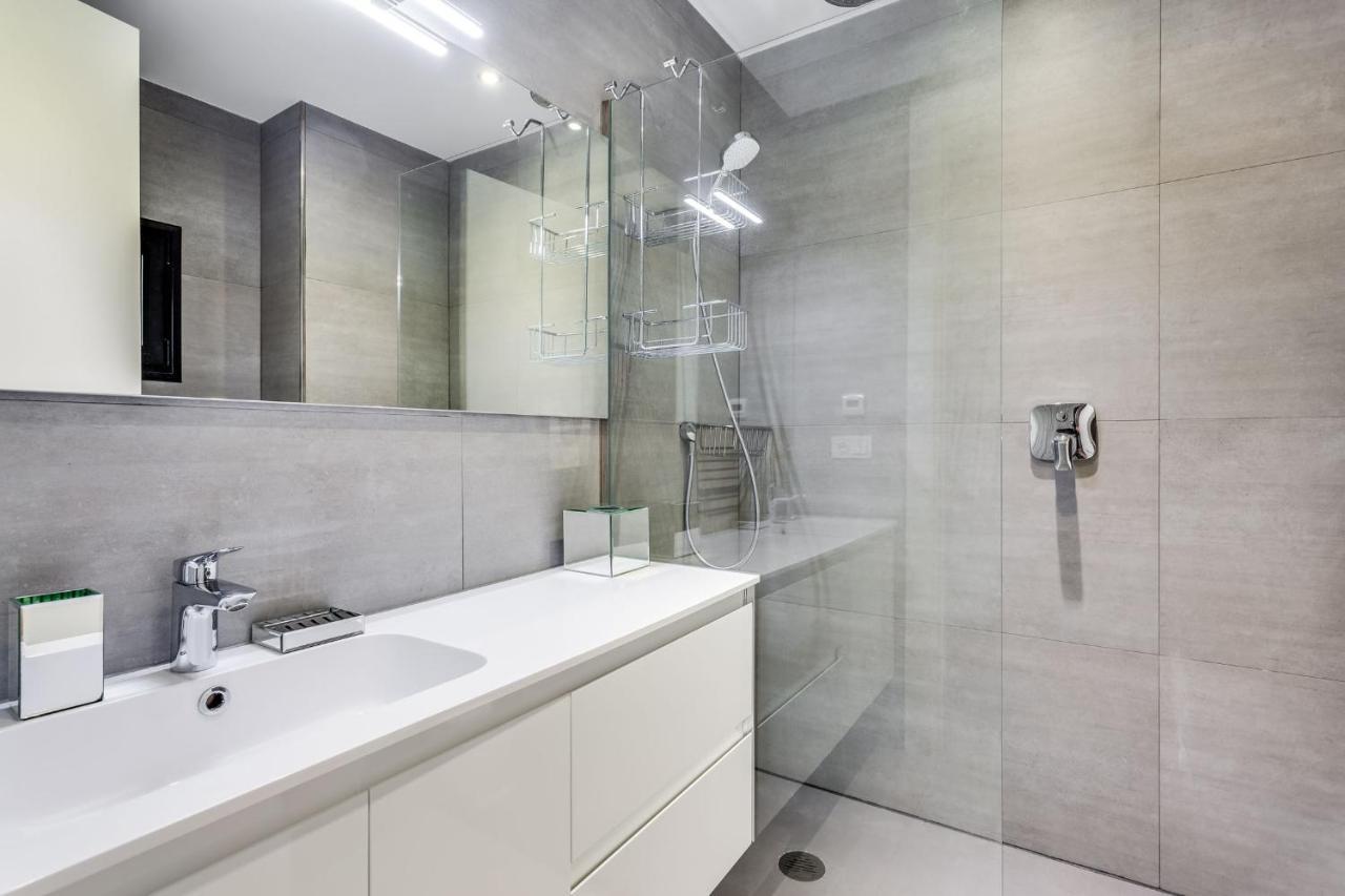 By Riva - Chic, Contemporary Studio In Puerto Banus Gardens มาร์เบยา ภายนอก รูปภาพ